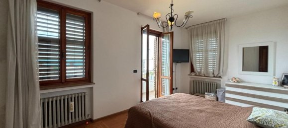 Вилла с 6 спальнями в Удине, Италия № 326656 11