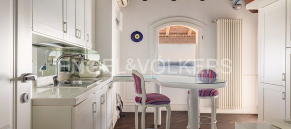 3 Schlafzimmer Penthouse in Arona, Italy, Nr. 68805 8