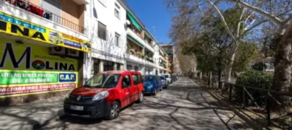 Apartamento de 2 dormitorios en Granada, Spain No. 176327 25