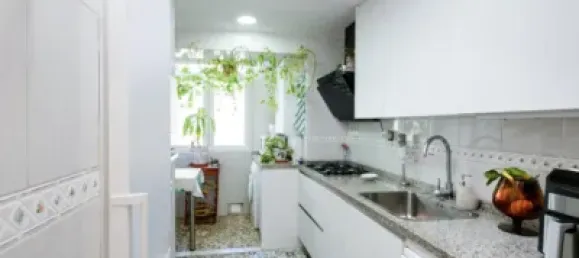 Apartamento de 2 dormitorios en Granada, Spain No. 176327 4