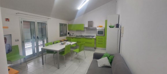 4 rooms Apartment in Paternò, Italy No. 48748 8