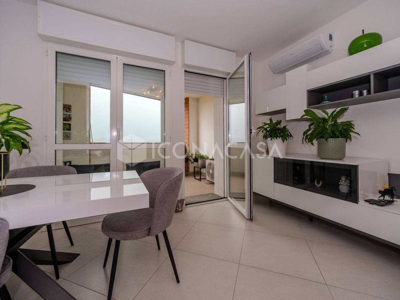 3 غرف نوم شقة في Calderara di Reno, Italy رقم 357589