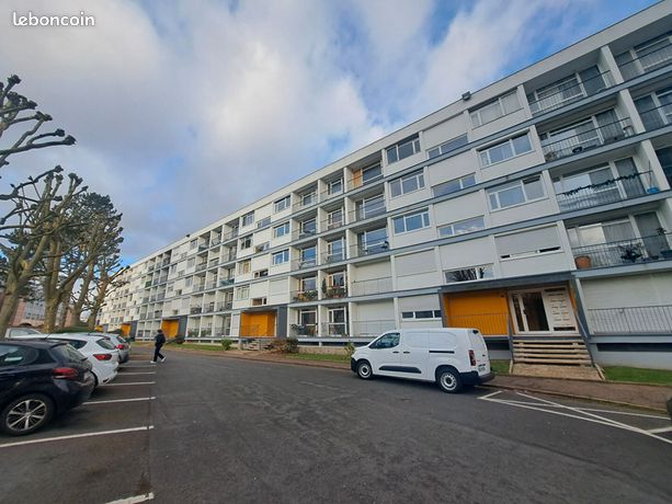 3 bedrooms Apartment in Mont-Saint-Aignan, France No. 362379