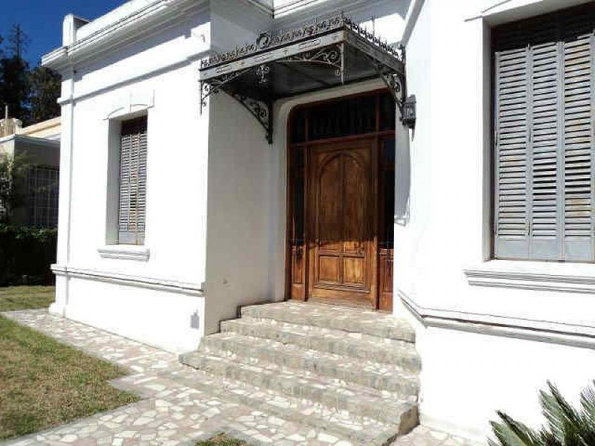 3 bedrooms House in Cordoba, Argentina No. 62005