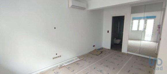 4 bedrooms Apartment in Lisbon, Portugal No. 97530 8