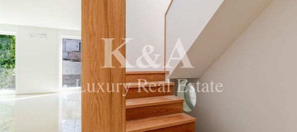 4 bedrooms House in Porto, Portugal No. 117701 7