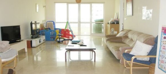 Apartamento de 3 dormitorios en Tay Ho, Vietnam No. 6115 2