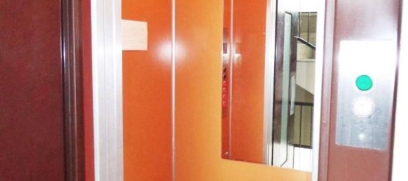 5 rooms Apartment in Chieti, Italy No. 74411 4