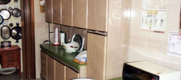 5 rooms Apartment in Chieti, Italy No. 74411 14