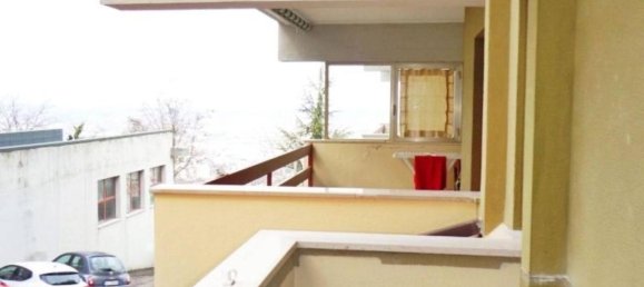 5 rooms Apartment in Chieti, Italy No. 74411 8