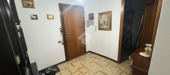 5 Schlafzimmer Wohnung in Cassino, Italy, Nr. 328825 3