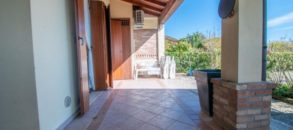 3 rooms Apartment in Padenghe sul Garda, Italy No. 6323 24