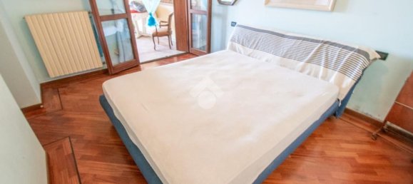 3 rooms Apartment in Padenghe sul Garda, Italy No. 6323 18