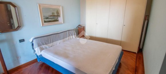 3 rooms Apartment in Padenghe sul Garda, Italy No. 6323 17