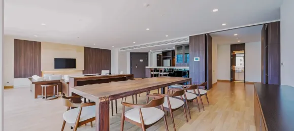 Коммерческая недвижимость с 2 спальнями в Паттайя, Таиланд № 77978 3