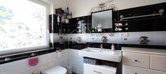 Adosado de 5 dormitorios en Schwabisch Hall, Germany No. 19090 13