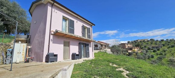 2 bedrooms Villa in Frosinone, Italy No. 285400 18