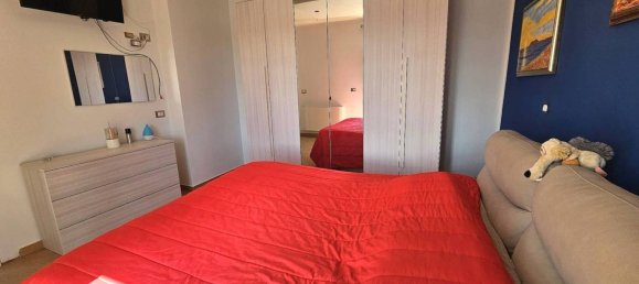 2 bedrooms Villa in Frosinone, Italy No. 285400 11