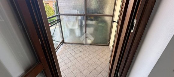 3 rooms Apartment in Palazzolo sull'Oglio, Italy No. 5987 5