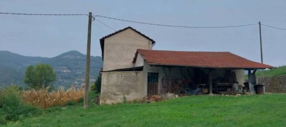 Casa de 5 divisões em San Giorgio Scarampi, Italy N.º 290327 2