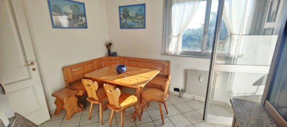 5 rooms Apartment in Genoa, Italy No. 181235 8