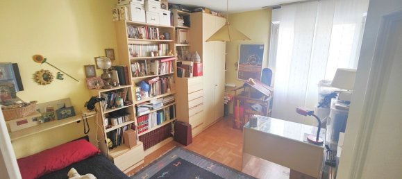 5 rooms Apartment in Genoa, Italy No. 181235 4