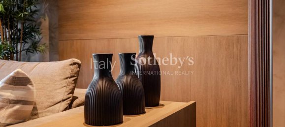 6 bedrooms Villa in Meina, Italy No. 279726 3