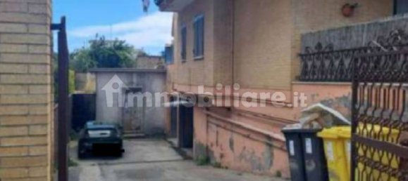 Garagem de 5 divisões em Nettuno, Italy N.º 275478 3