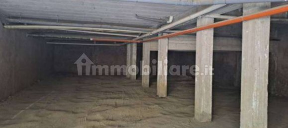 Garagem de 5 divisões em Nettuno, Italy N.º 275478 6