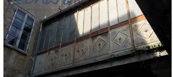 5 rooms Villa in Piacenza, Italy No. 274669 4