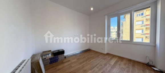 1 bedroom Apartment in Rome, Italy No. 317546 7