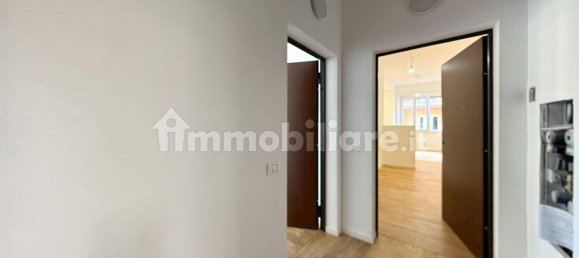 1 bedroom Apartment in Rome, Italy No. 317546 2