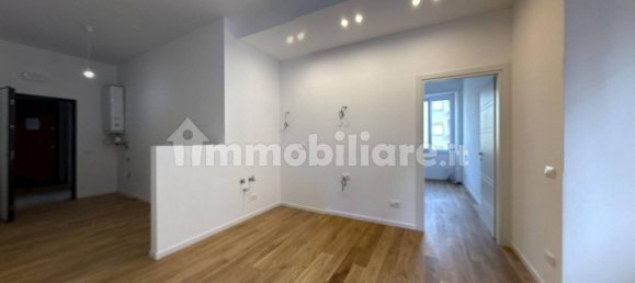 1 bedroom Apartment in Rome, Italy No. 317546 5