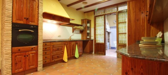 Adosado de 4 dormitorios en La Pobla de Farnals, Spain No. 12920 6