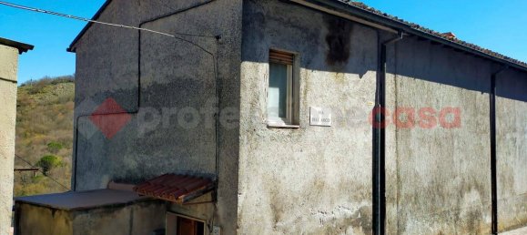 3 rooms House in Oricola, Italy No. 109694 9