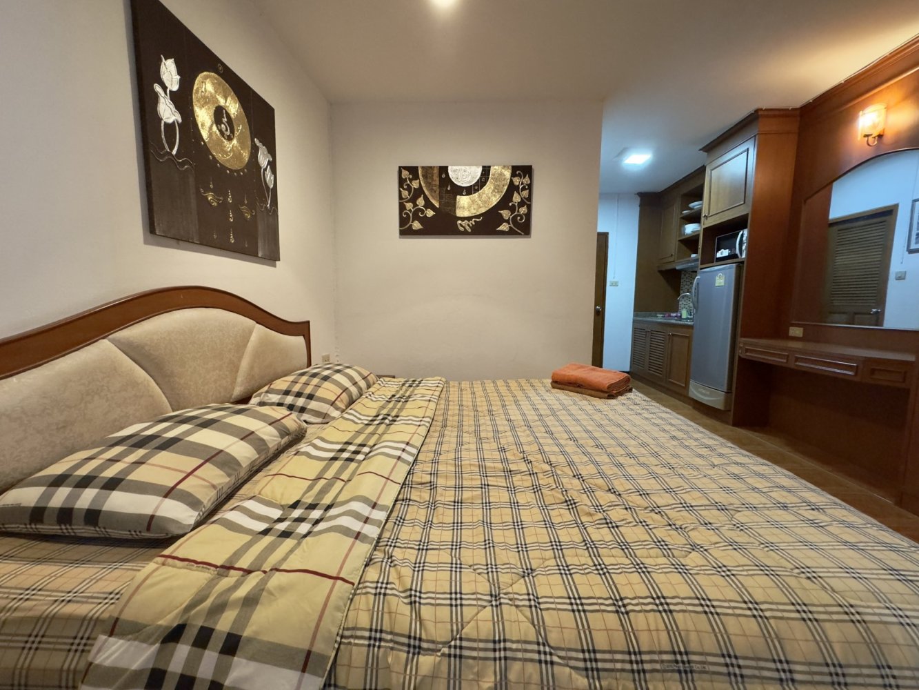 Studio in the Condo in Pattaya, Thailand No. 27394