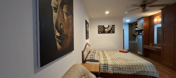 Studio in the Condo in Pattaya, Thailand No. 27394 3