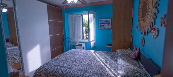 4 rooms Apartment in La Spezia, Italy No. 223402 4