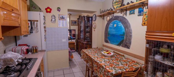 4 rooms Apartment in La Spezia, Italy No. 223402 7