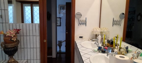 Квартира с 5 комнатами в Неаполь, Италия № 98065 22