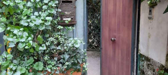 Квартира с 5 комнатами в Неаполь, Италия № 98065 8