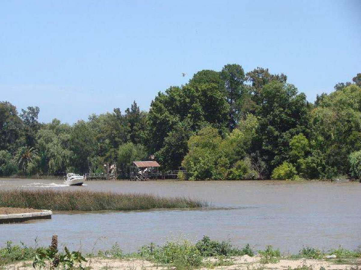 Земельный участок в Тигре, Аргентина № 117121