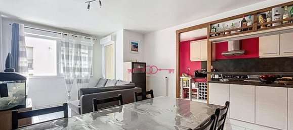 2 bedrooms Apartment in Reims, France No. 314982 2