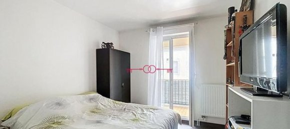 2 bedrooms Apartment in Reims, France No. 314982 6