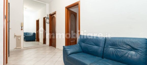 2 Schlafzimmer Wohnung in Rivoli, Italy, Nr. 323966 5