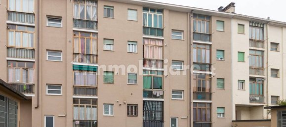 2 Schlafzimmer Wohnung in Rivoli, Italy, Nr. 323966 2