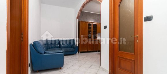 2 Schlafzimmer Wohnung in Rivoli, Italy, Nr. 323966 8