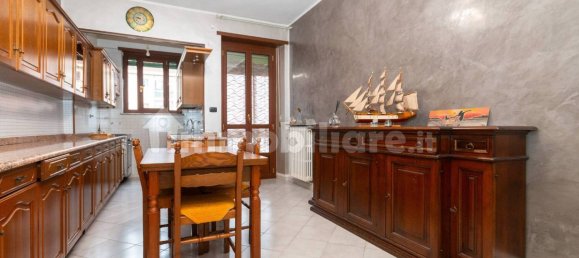 2 Schlafzimmer Wohnung in Rivoli, Italy, Nr. 323966 7