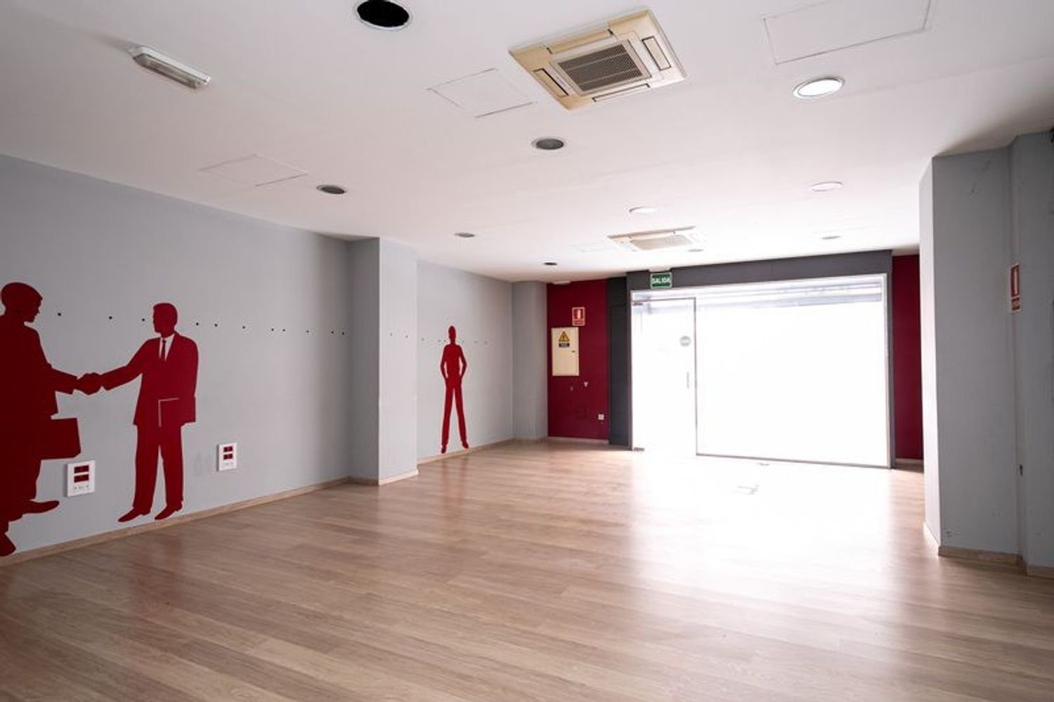 Imóvel comercial em Palma de Majorca, Spain 716 m² N.º 144124