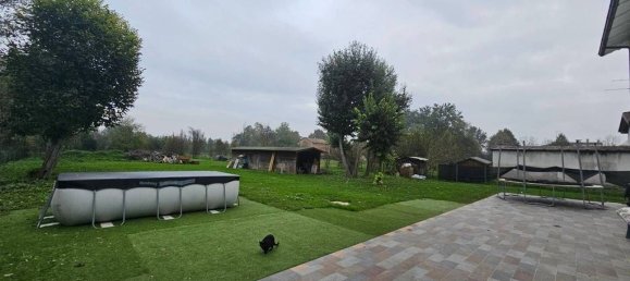 3 Schlafzimmer Villa in Modena, Italy, Nr. 172828 3